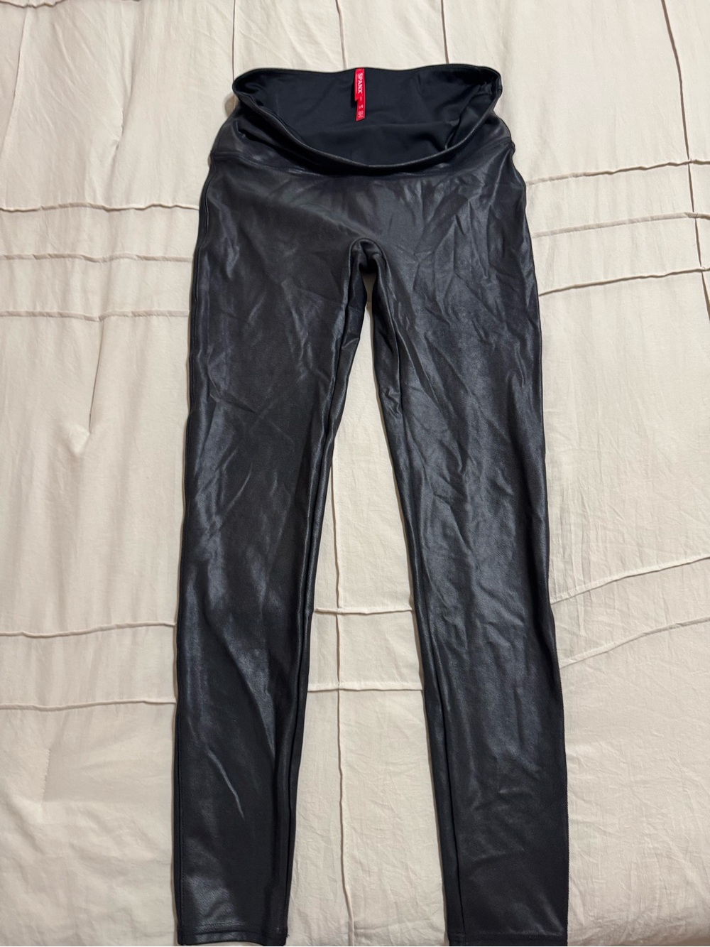 Women’s Spanx
Black Faux-Leather Leggings